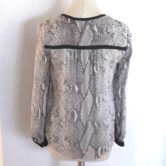 Diane Von Furstenberg Lane Chiffon Blouse - Picture 8 of 12
